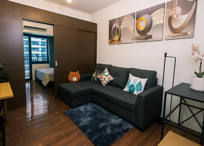 The Giggle Spot Cozy Makati Hideaway Pool & Gym 2270 アパート