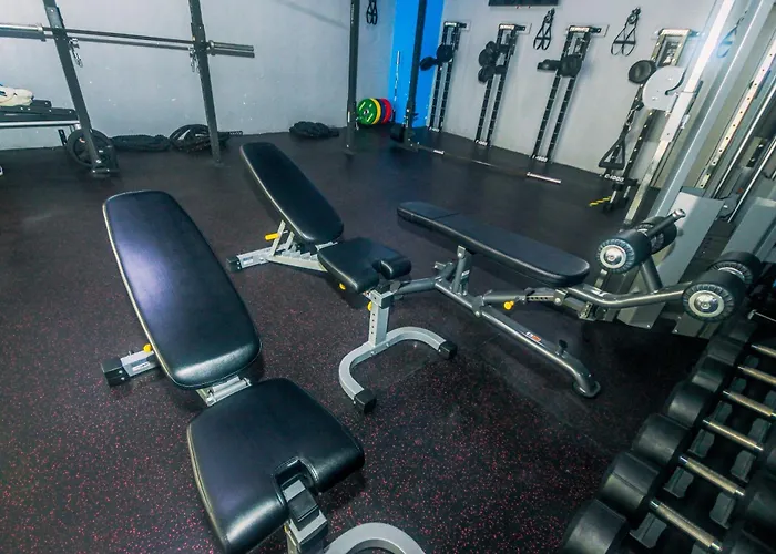 The Giggle Spot Cozy Makati Hideaway Pool & Gym 2270 マニラ市