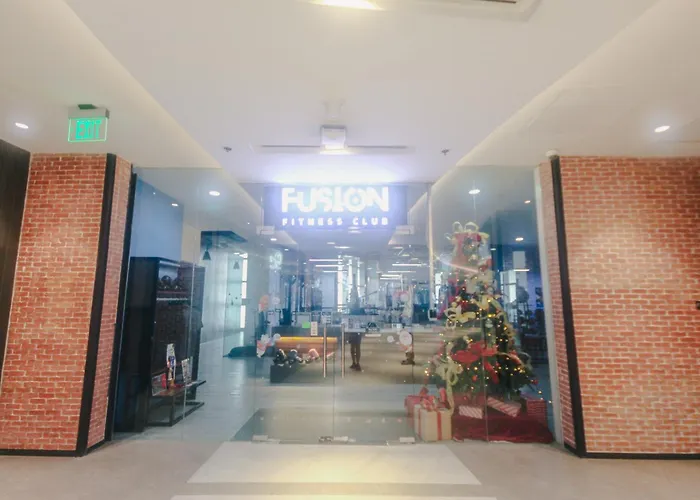 The Giggle Spot Cozy Makati Hideaway Pool & Gym 2270 マニラ市