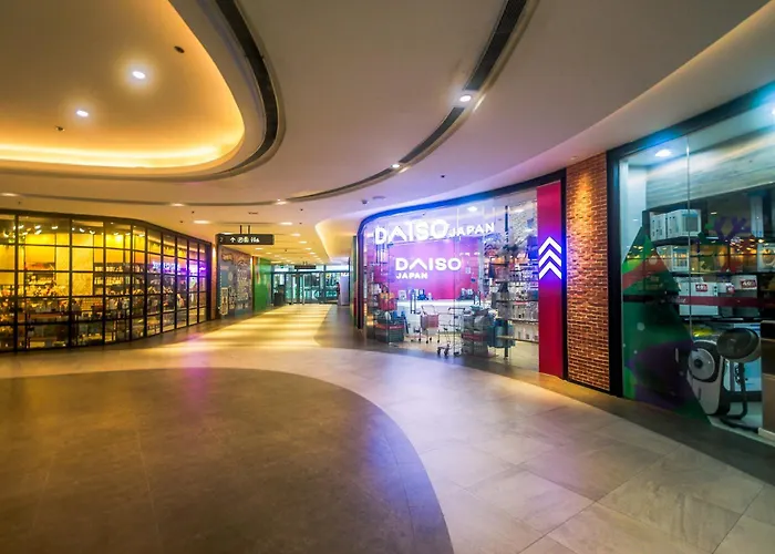 The Giggle Spot Cozy Makati Hideaway Pool & Gym 2270 * マニラ市