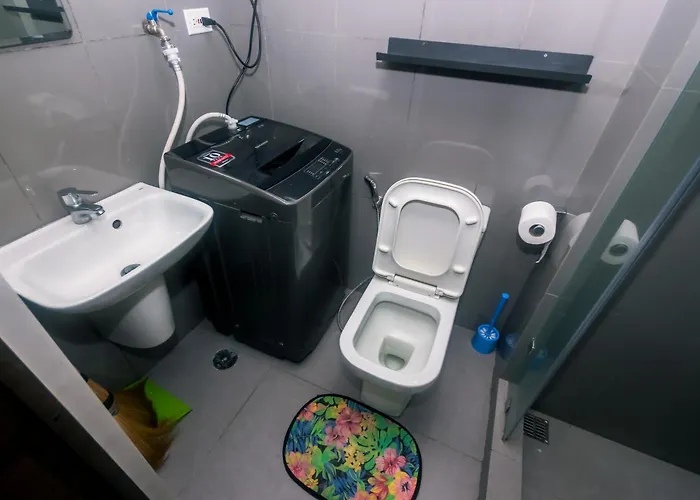 The Giggle Spot Cozy Makati Hideaway Pool & Gym 2270 * マニラ市